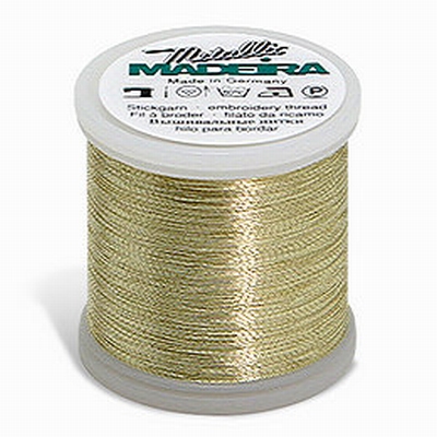 Madeira Metallic Light Gold 3  200 m