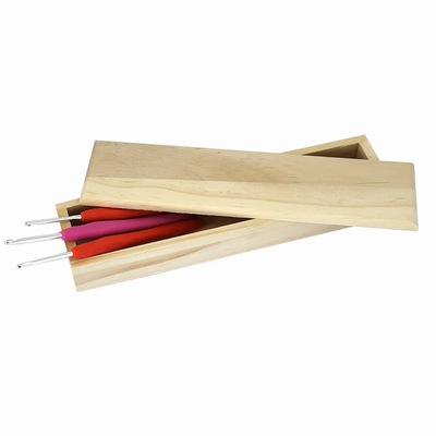 Haaknaaldendoosje hout naturel met magneetsluiting